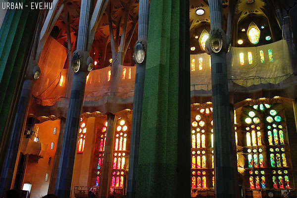 barcelona-gaudi-sagrada-05