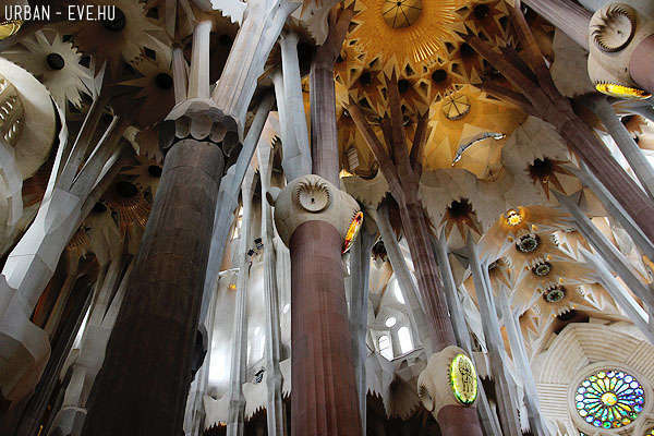 barcelona-gaudi-sagrada-08