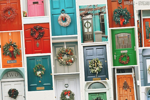 színes ajtók